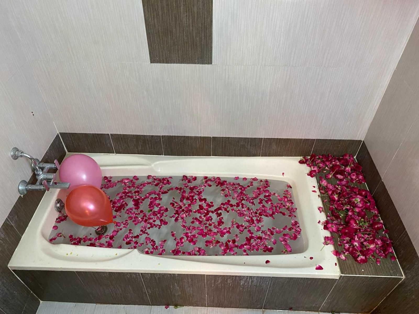 Hotel O Bridge Ahmedabad Eksteriør bilde